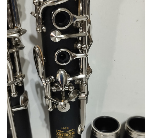 Clarinete Em Dó 17 Chaves Igual Ao Weril (Usado)