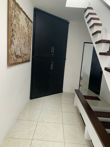 Imagen 12 de 18 de Casa En Venta En Juriquilla Con Roof Garden