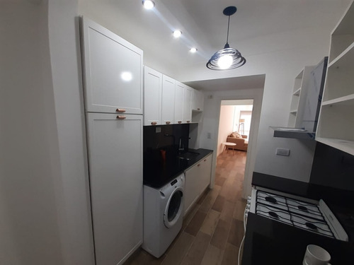 Imagen 11 de 26 de Excelente Departamento De 3 Ambientes Todo A Nuevo, Con Vista Al Mar Y A La Plaza Colón, 70 M2