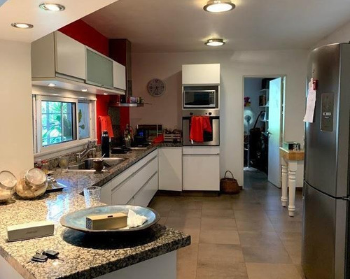 Imagen 7 de 21 de Casa En Venta B° Villa Allende Golf. 4 Dorm.