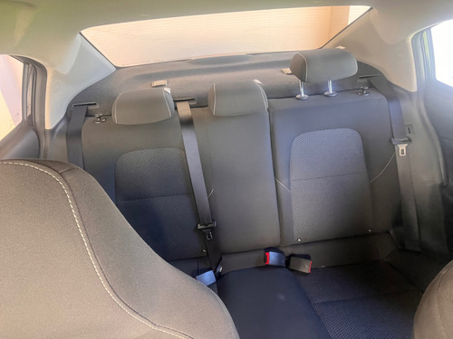 Chevrolet Onix plus 1.0 Lt 4p