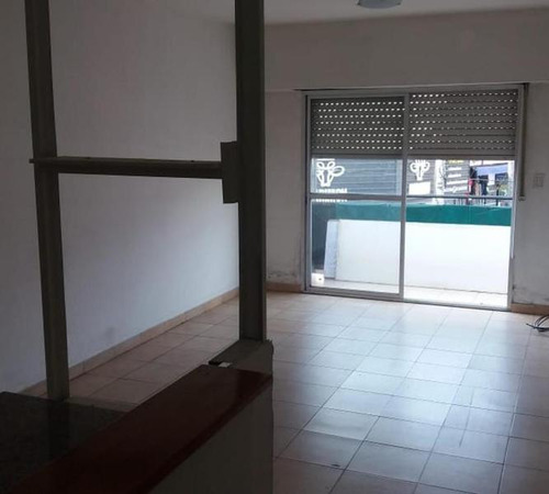 Departamento 2 Ambientes 1er Piso Por Escalera