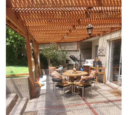 Excelente Y Cómoda Casa Muy Segura En Condominio