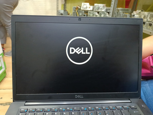 Laptop Core¡5 De 8tva Generación (Usado)