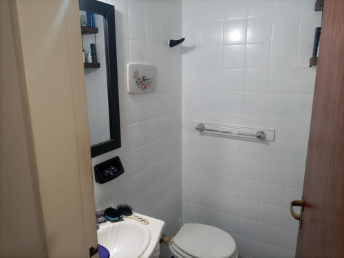 Imagen 18 de 21 de Venta De Departamento De 4 Ambientes En Pumacahua Al 100, Flores