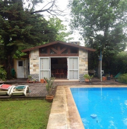 Imagen 3 de 16 de Venta Chalet, Mar Del Plata