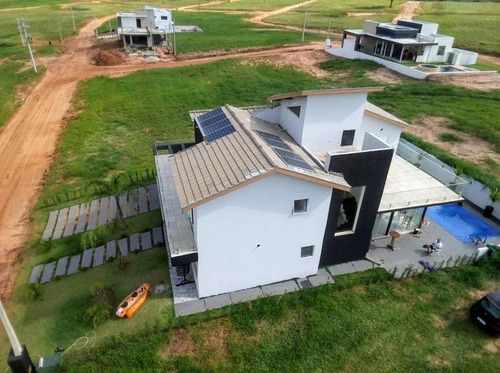 Imagem 3 de 26 de Magnífica Casa A Venda No Condomínio Riviera De Santa Cristina Xiii - Setor Marina - 1367