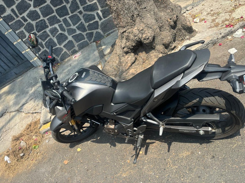 Moto Deportiva Único Dueño En Excelentes Condiciones