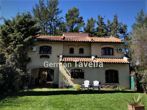 Imagen 29 de 30 de Venta Gran Casa 4 Ambientes Parque Leloir Parque Y Piscina