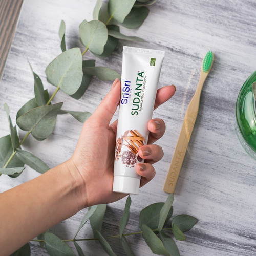 Imagen 3 de 6 de Pasta Dental Sudanta Sri Sri Natural Vegan Libre Fluor 100gr