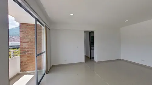 Gran Apartamento En Niquia, Código 53