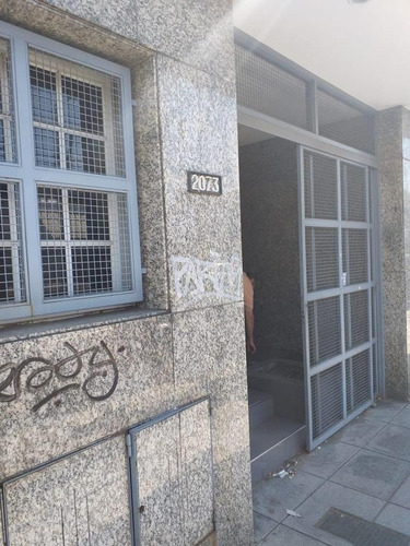Imagen 1 de 13 de Venta Local, Clinica, Laboratorio, 5 Ambientes, Gerli