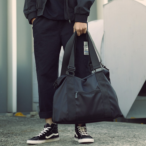 Men's Travel Bag Lightweight Carry-on With Large Capacity