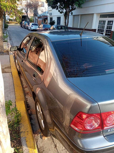 Imagen 4 de 10 de Volkswagen Bora 2.0
