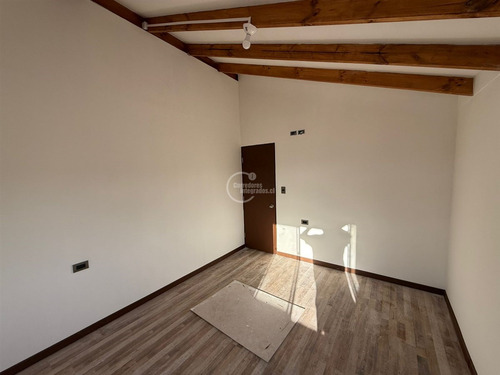 Parcela 5.000 M2, 150 M2 Construidos En Venta En Los Angeles