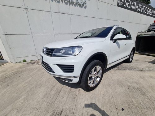 Imagen 1 de 11 de Volkswagen Touareg 4.2 V8 Fsi At 2016