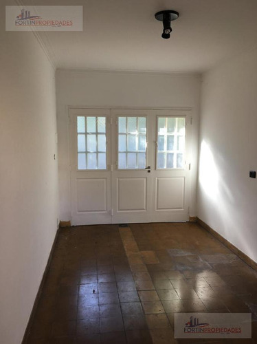 Imagen 4 de 12 de Casa - La Plata