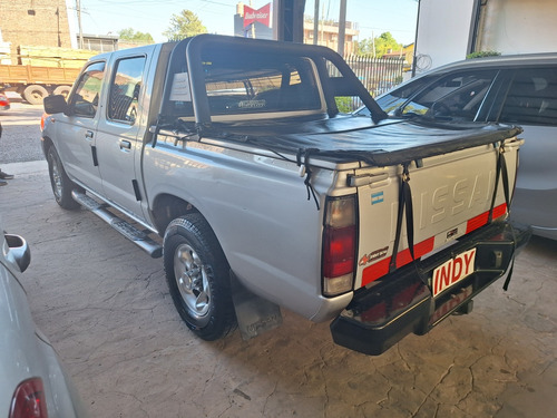 Nissan NP300 2.5 Cabina Doble 133cv 4x2