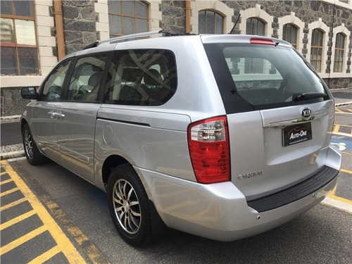 Kia Carnival 3.5 Ex V6 24v Gasolina 4p Automatico