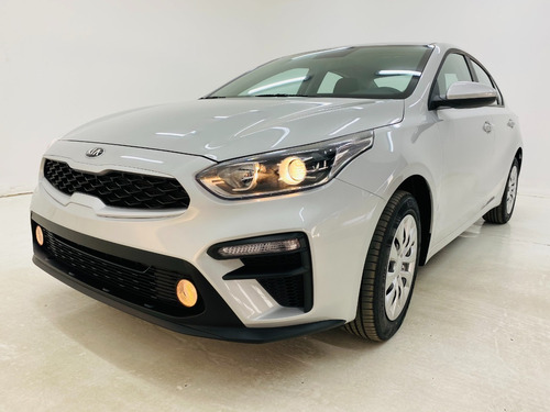 Kia Forte 2.0 L At