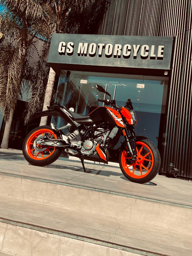 Imagen 6 de 16 de Ktm Duke 200 Naranja 0km Anticipo Y 18 Sin Interes