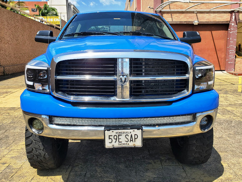 Imagen 2 de 18 de Dodge Ram 2500 4x4