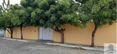 Imagem 1 de 5 de Casa A Venda Na Vila De Ponta Negra