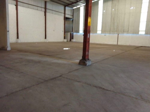 Slp Sur 30,138 Ft2 Bodegas Sinergia Sindir 11 Lr 131123