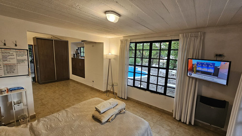 Venta Casa 3 Dormitorios 2208.58 M² B Los Perales