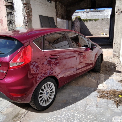 Ford Fiesta Kinetic Design 1.4 Tdci Titanium 2014