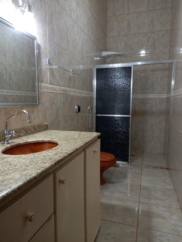 Imagem 9 de 26 de Casa A Venda Setor Beuno - So0094