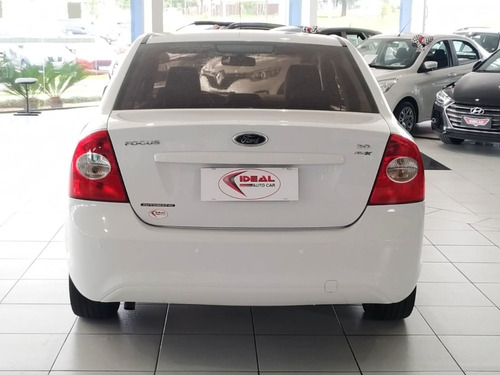 Ford Focus Sedan 2.0 Automático 2012