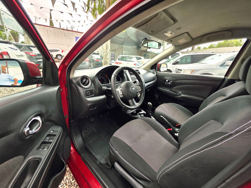 Nissan Versa 1.6 Advance 5vel Mt
