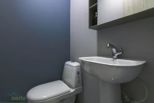 Casa En Venta En Llano Azul. Cod V12978