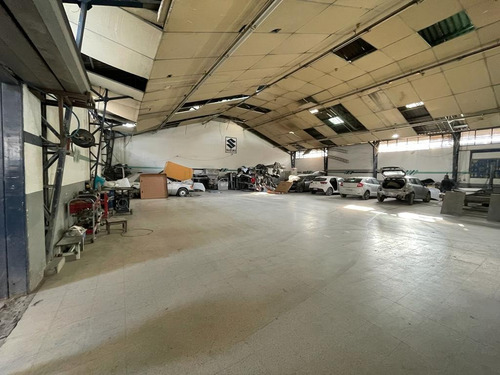 Se Arrienda Excelente Bodega