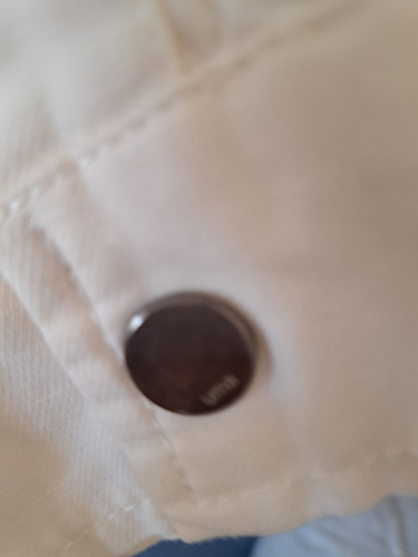 Camisa Úma De Algodón Y Lino . Con Broches Plateados M . Imp (Usado)