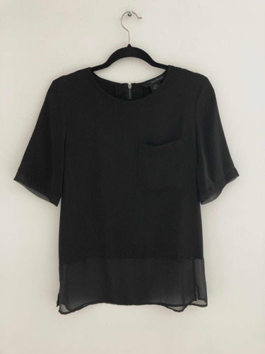 Blusa Negra Calvin Klein Original Con Gasa En La Parte Baja