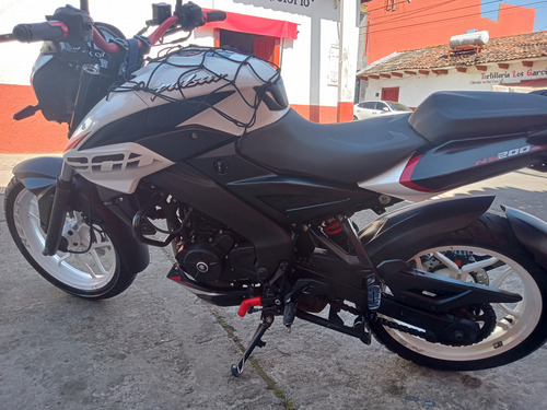 Pulsar Ns