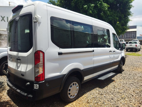 Ford Transit 2.2 Pasajeros Larga Techo Alto Custom Mt