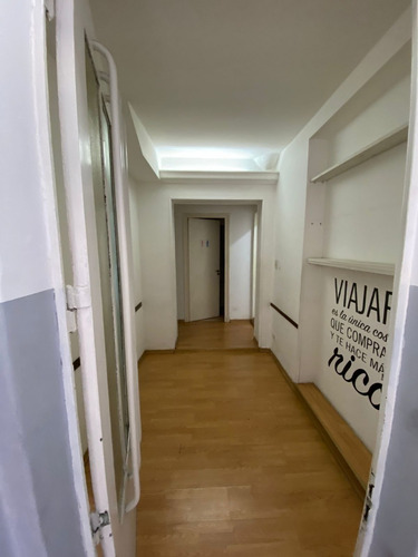 Imagen 2 de 13 de En Venta Fte A Estacion Depto Tipo Casa 4 Amb En Muy Buen Estado En Lanus (079)