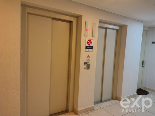 Departamento En Arriendo De 2 Dorm. En Viña Del Mar