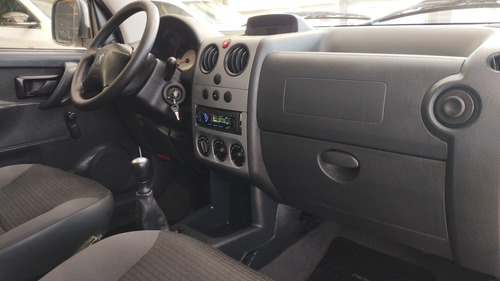 Peugeot Partner 1.6 Hdi Furgon Presence Aa