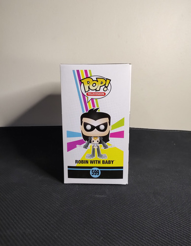 Robin With Baby #599 Teen Titans Go! Hot Topic (Usado)