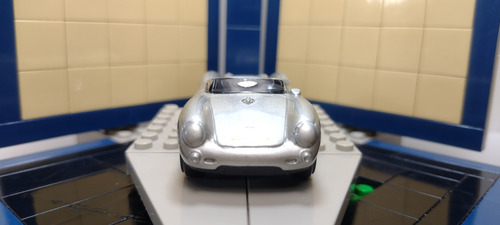 Priviet Porsche 550 Spyder Maisto Hw Plateado (Usado)