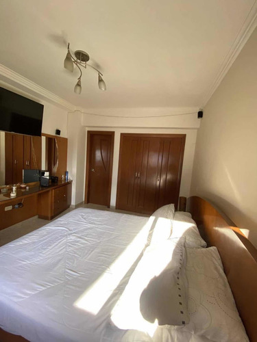 Imagen 4 de 30 de H.a Venta De Apartamento En La Trigaleña Dorado Plaza
