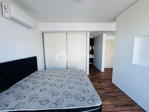 Venta 2 Amb Semicerrado Con Terraza Y Parrilla Propia En Palermo Hollywood