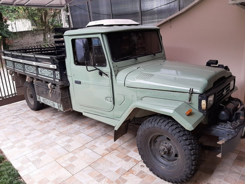 Toyota Bandeirante Cabine Simples
