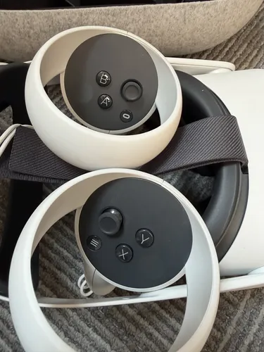 Oculus Vr Meta Quest 2 128gb Realidade Virtual + 2 Controles