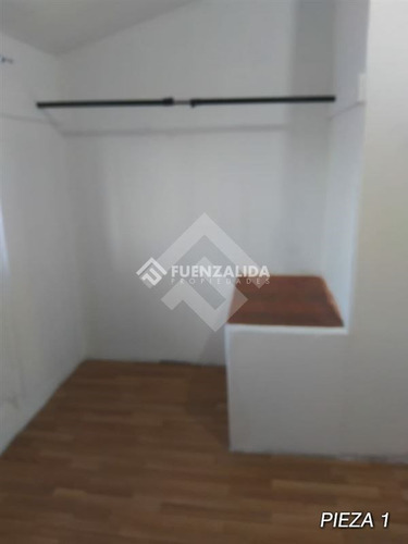 Casa En Venta De 2 Dorm. En Puente Alto