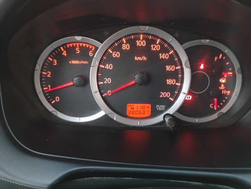 Mitsubishi L200 3.2 Triton Savana Cab. Dupla 4x4 4p